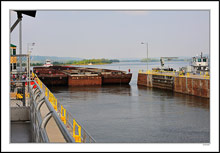 Threading 105' of Barges Into 110' of Lock