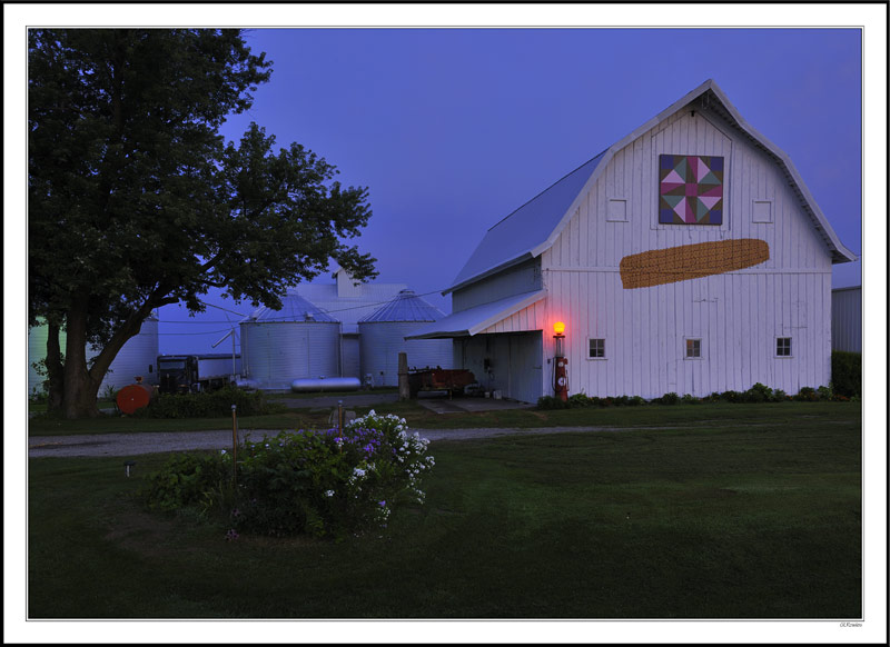 Red Crown Nightlight