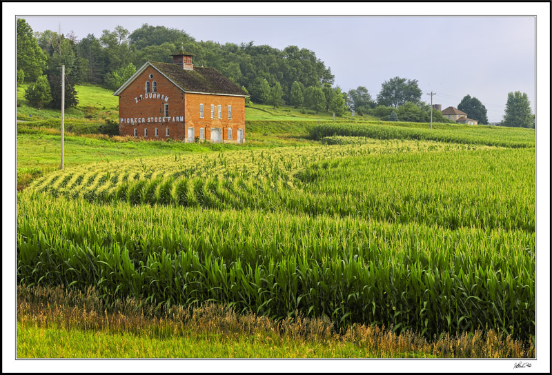 Dunham's Barn