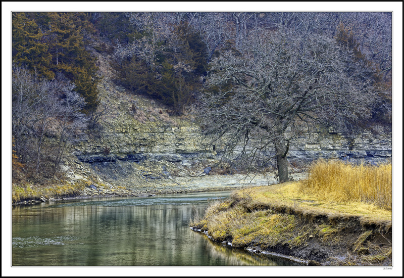 The Middle River Winds Through Sandstone And Farmland